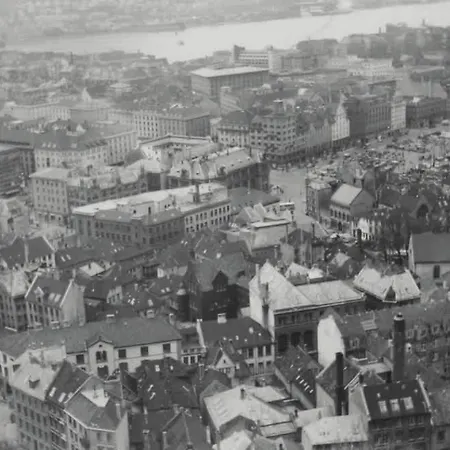 Dinbnb L 100m To Bryggen L Pet Friendly L Sleeps 4 L Smart-tv Bergen